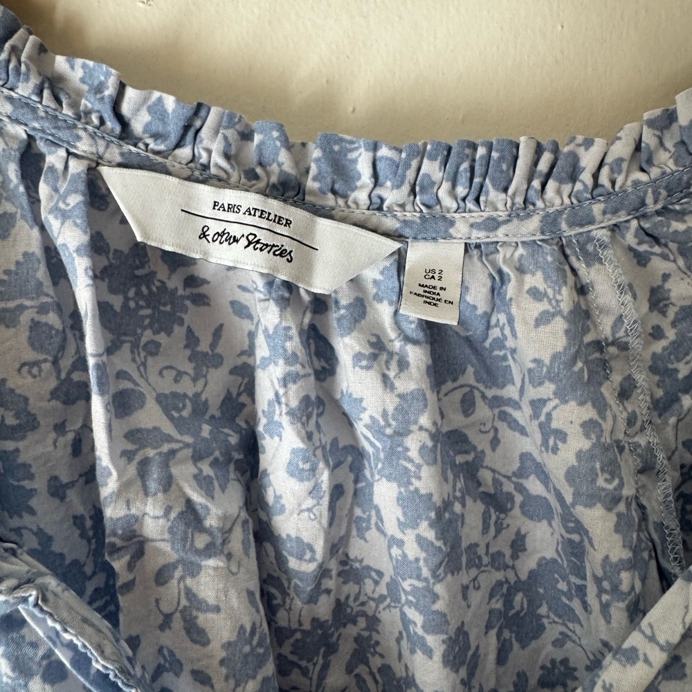 & Other Stories Blue Floral Blouse - Picture 2 of 4